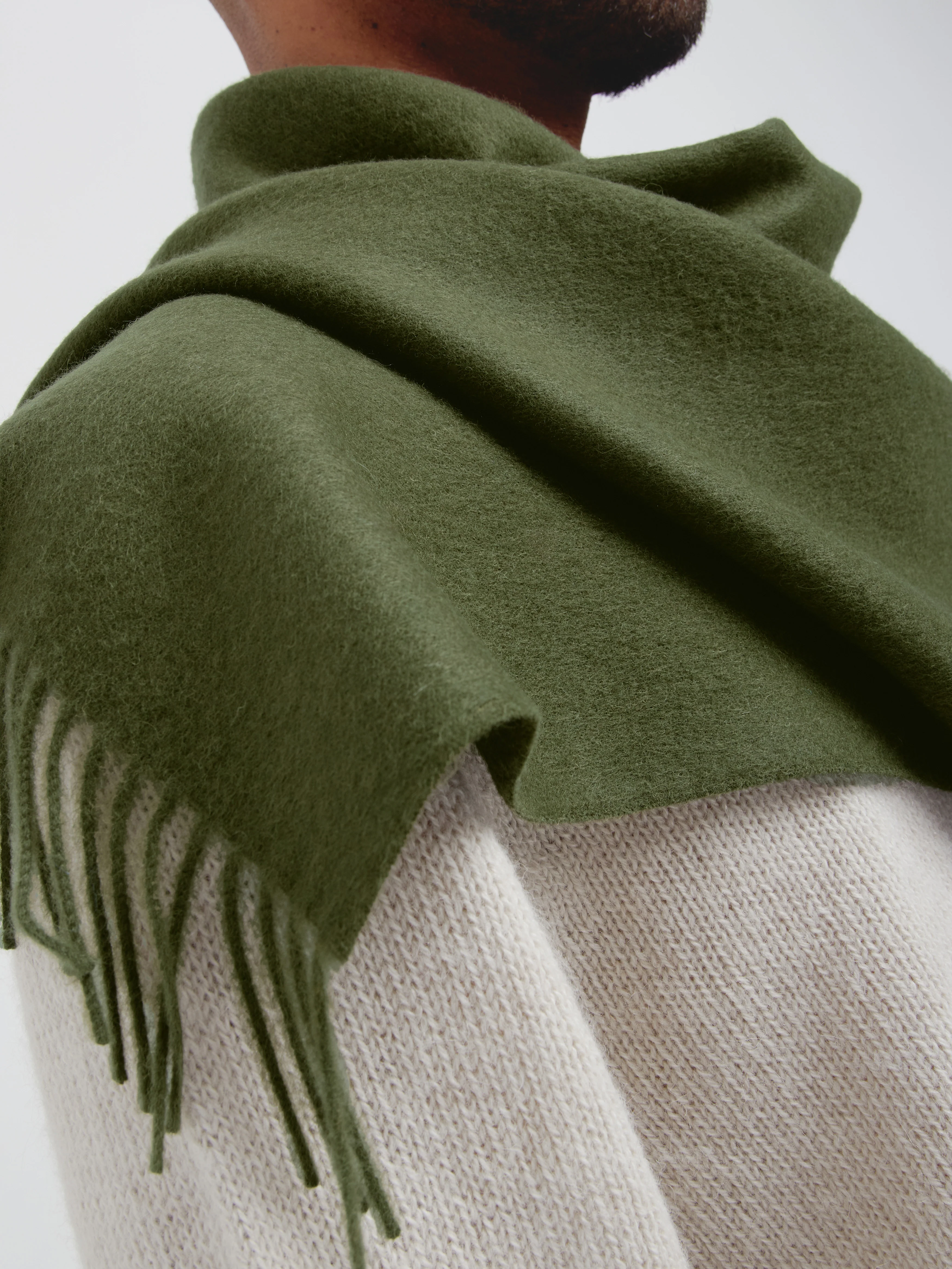Adrian Scarf Baby Alpaca Color Green - Image 5