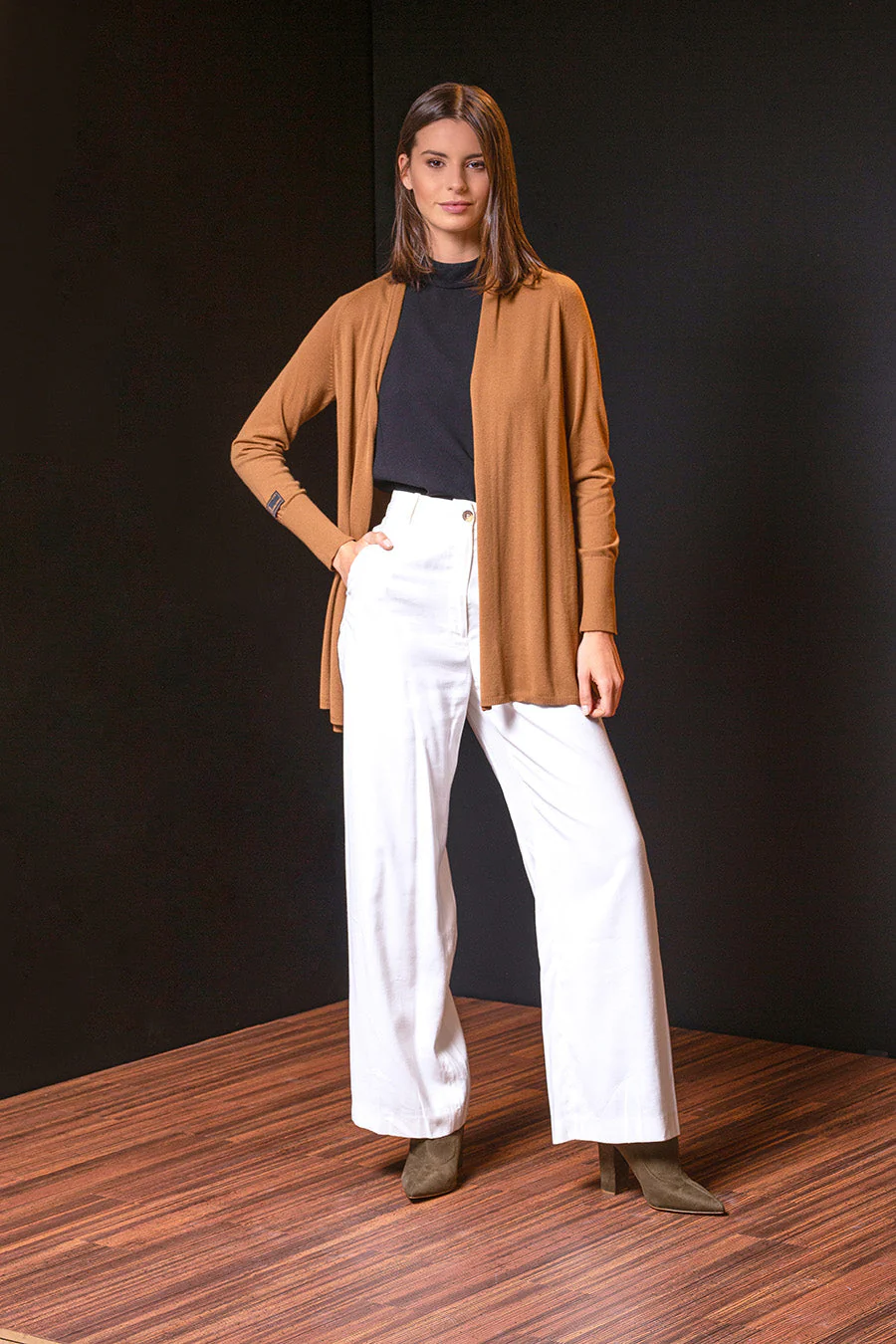 Kaysa Cardigan Vicuña Color Camel - Image 3