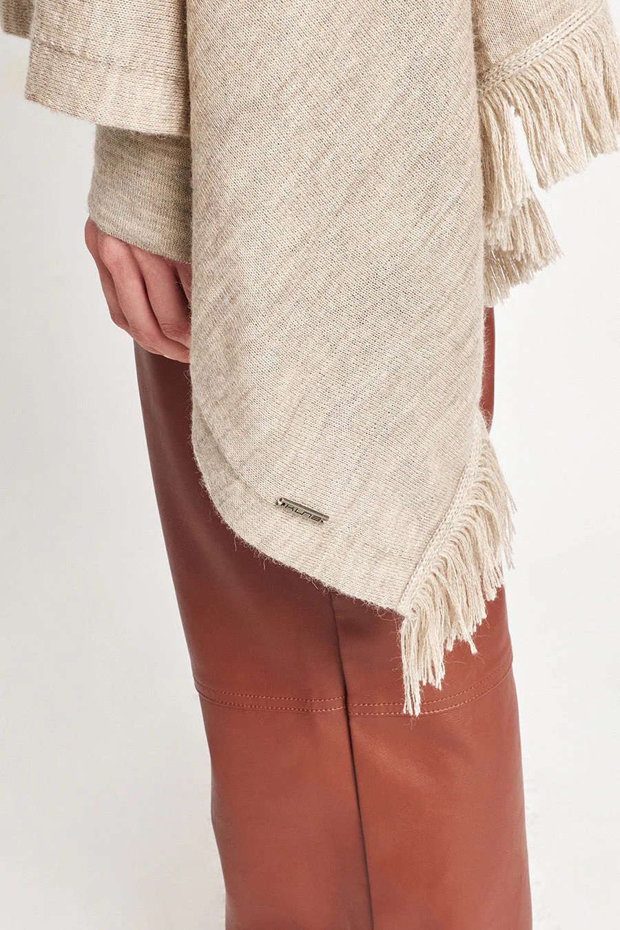 Wylie Cardigan Baby Alpaca Color Sabbia - Image 3
