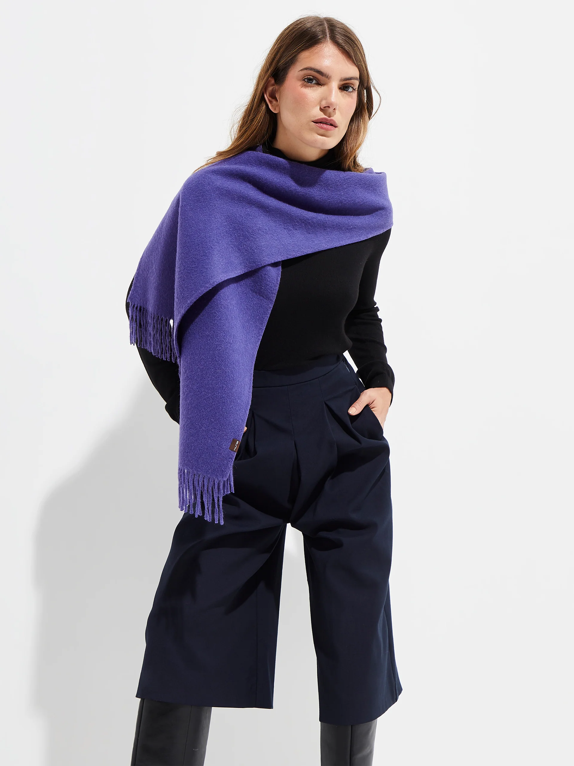 Jamas Scarf Royal Alpaca Color Morado