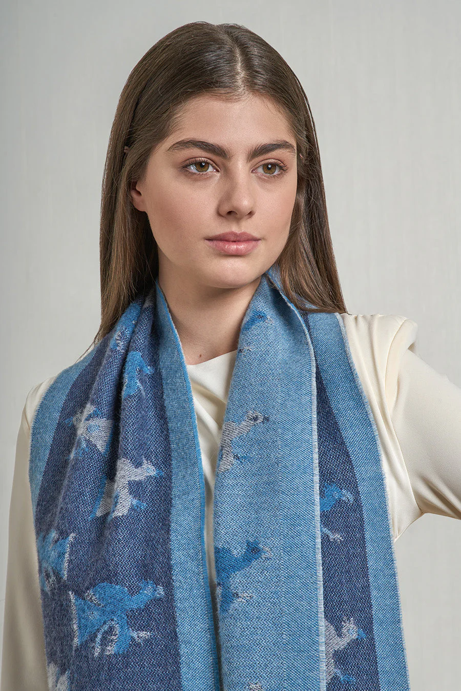 Nazca - 19 Scarf Baby Alpaca Color Blue - Image 5