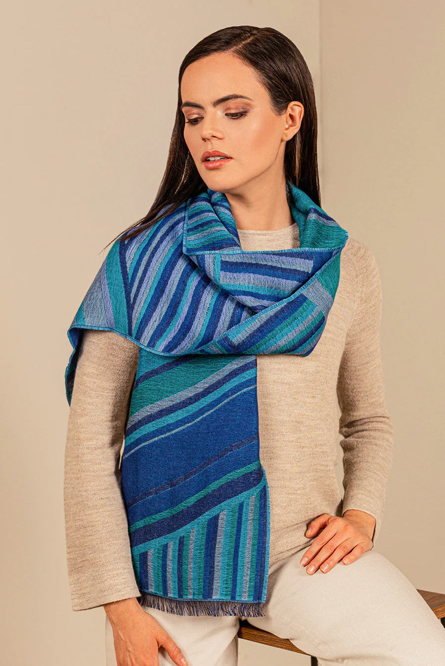 Unrese Scarf Baby Alpaca Color Blue