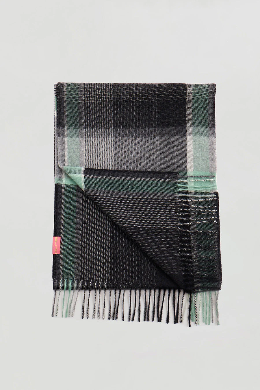 Weimar Scarf Baby Alpaca Color Black - Image 2