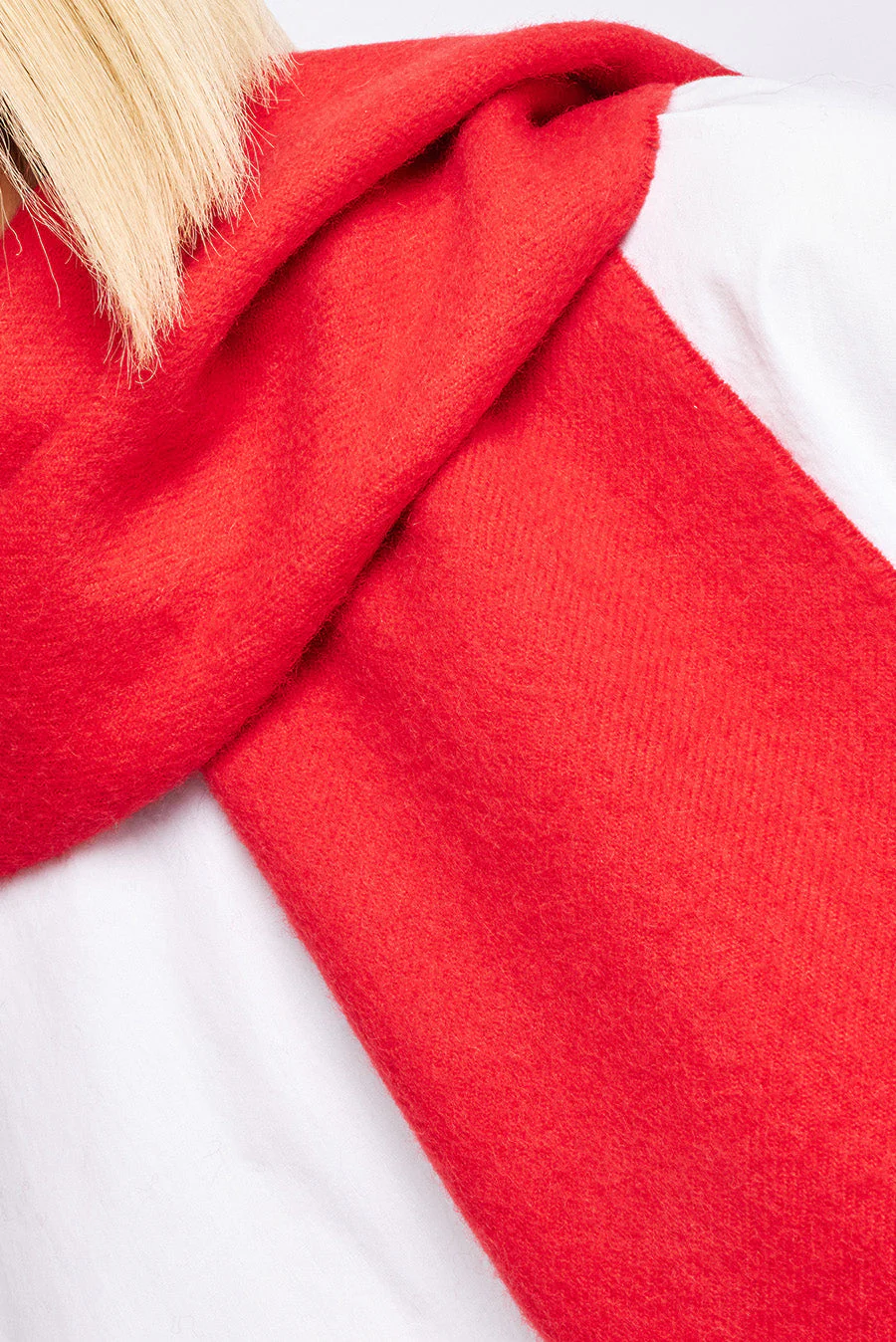 Wenzell Scarf Baby Alpaca Color Red - Image 3