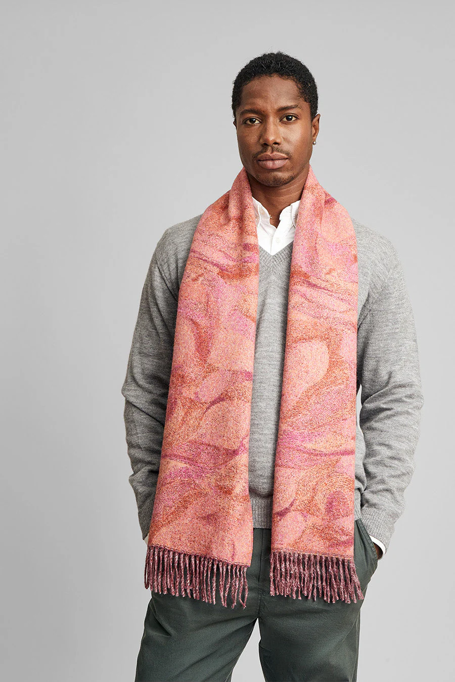 Willing Scarf Baby Alpaca Color Guinda - Image 4