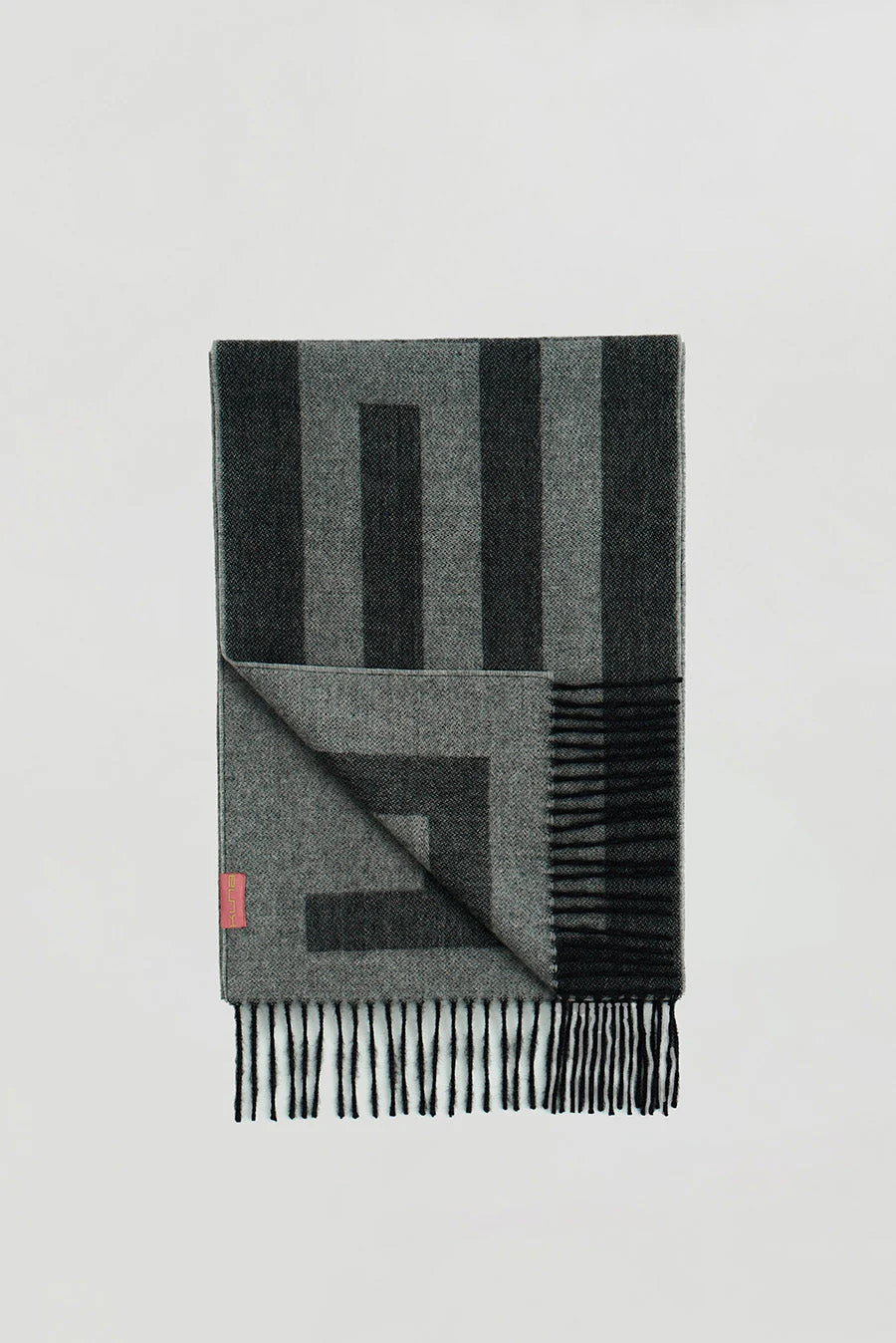 Winnipeg Scarf Baby Alpaca Color Black - Image 2