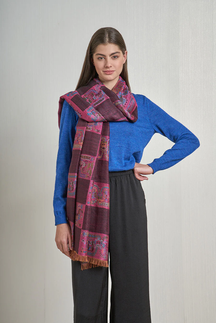 Nazca - 33 Shawl Royal Alpaca & Silk Color Guinda - Image 2