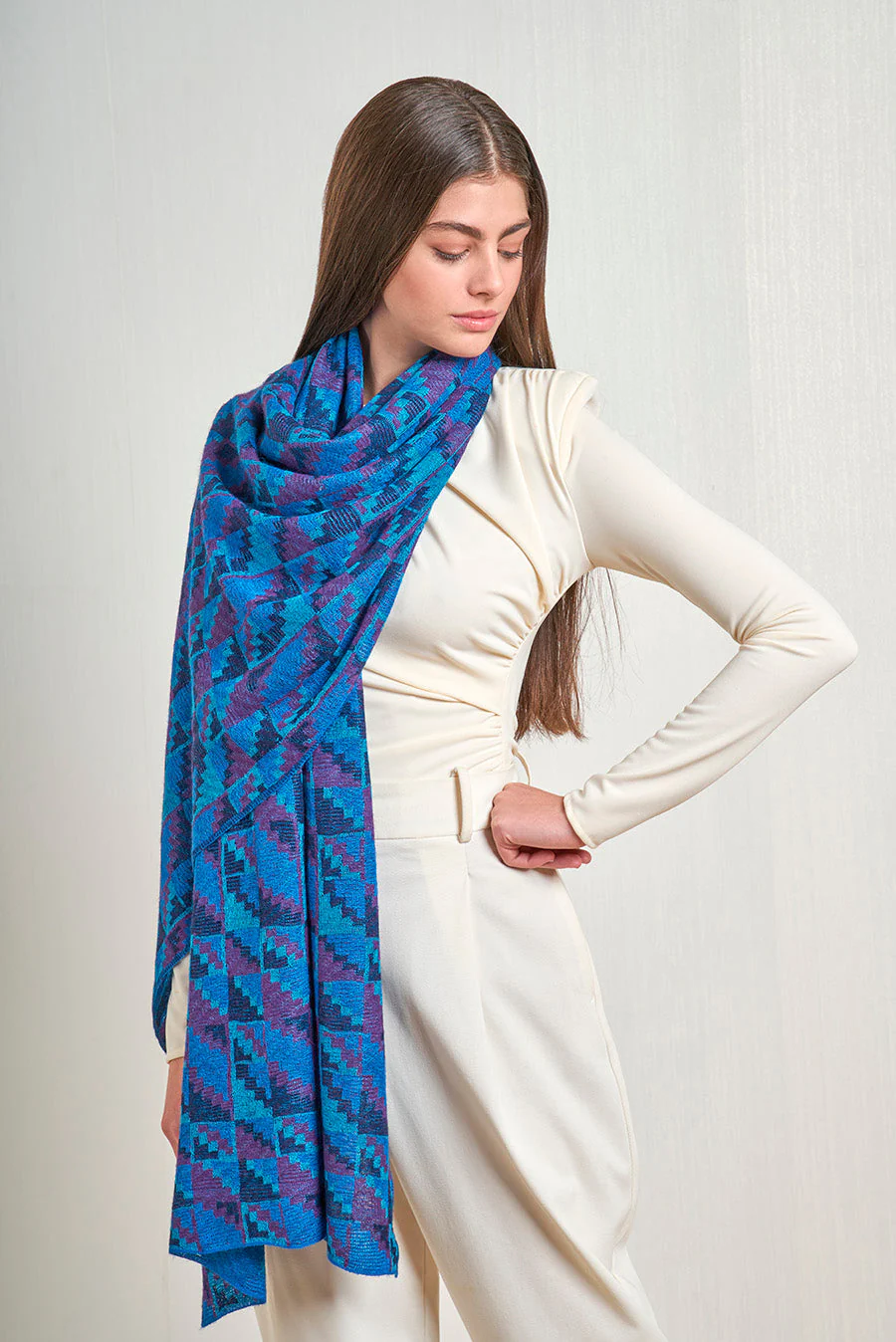 Nazca - 50 Shawl Baby Alpaca Color Blue - Image 2