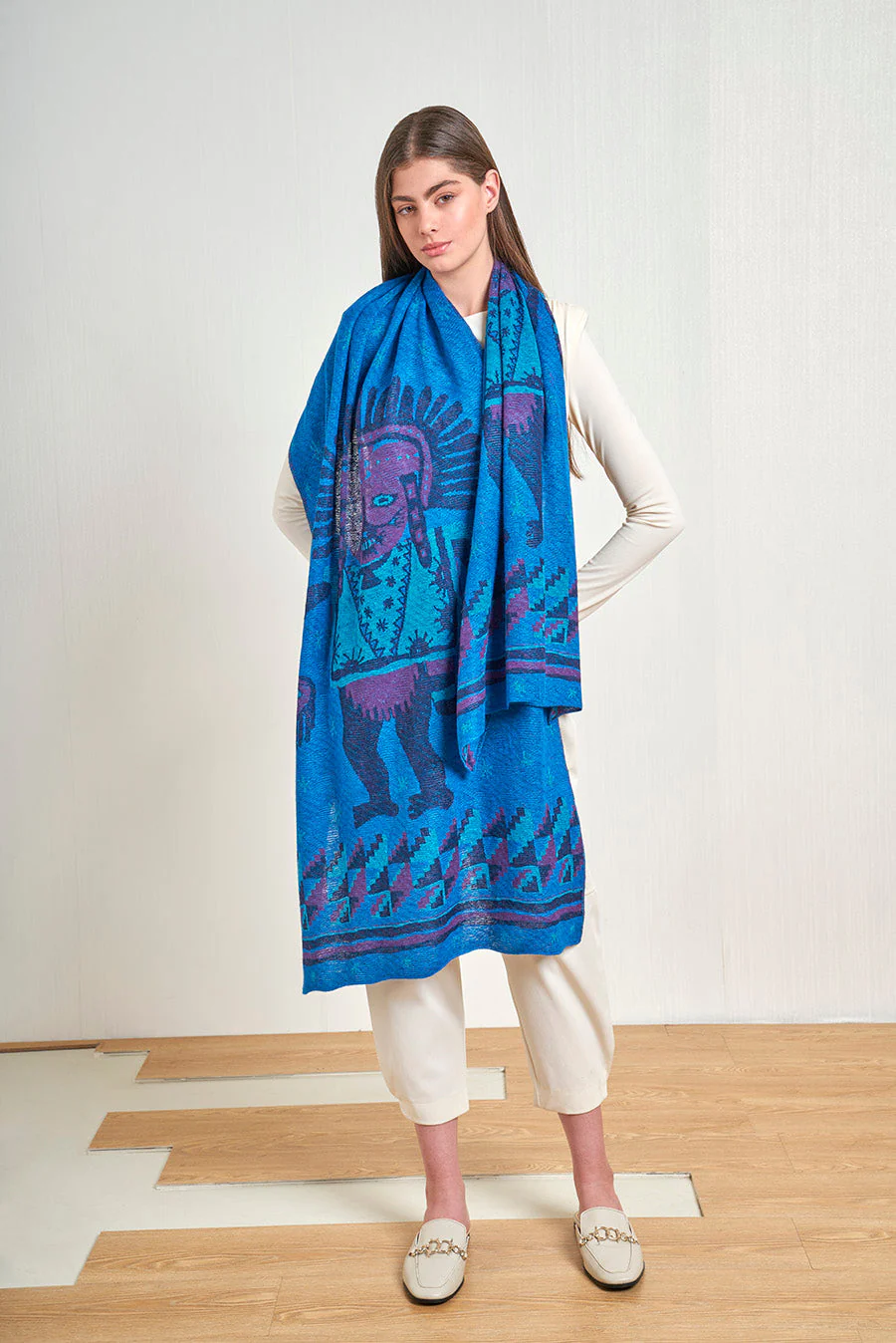 Nazca - 50 Shawl Baby Alpaca Color Blue - Image 3