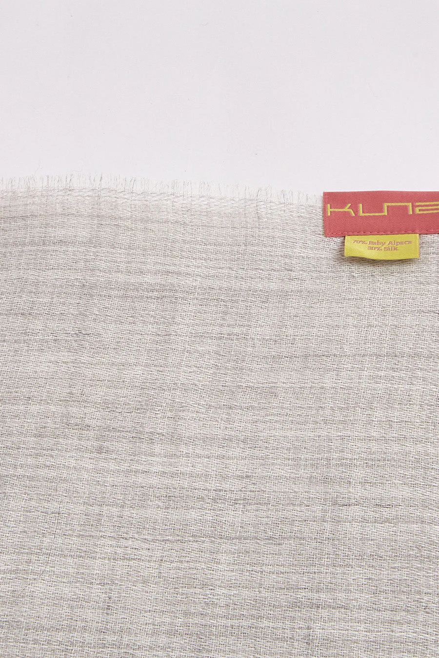 Teaberry Eco Shawl Baby Alpaca Color Grey Claro - Image 4