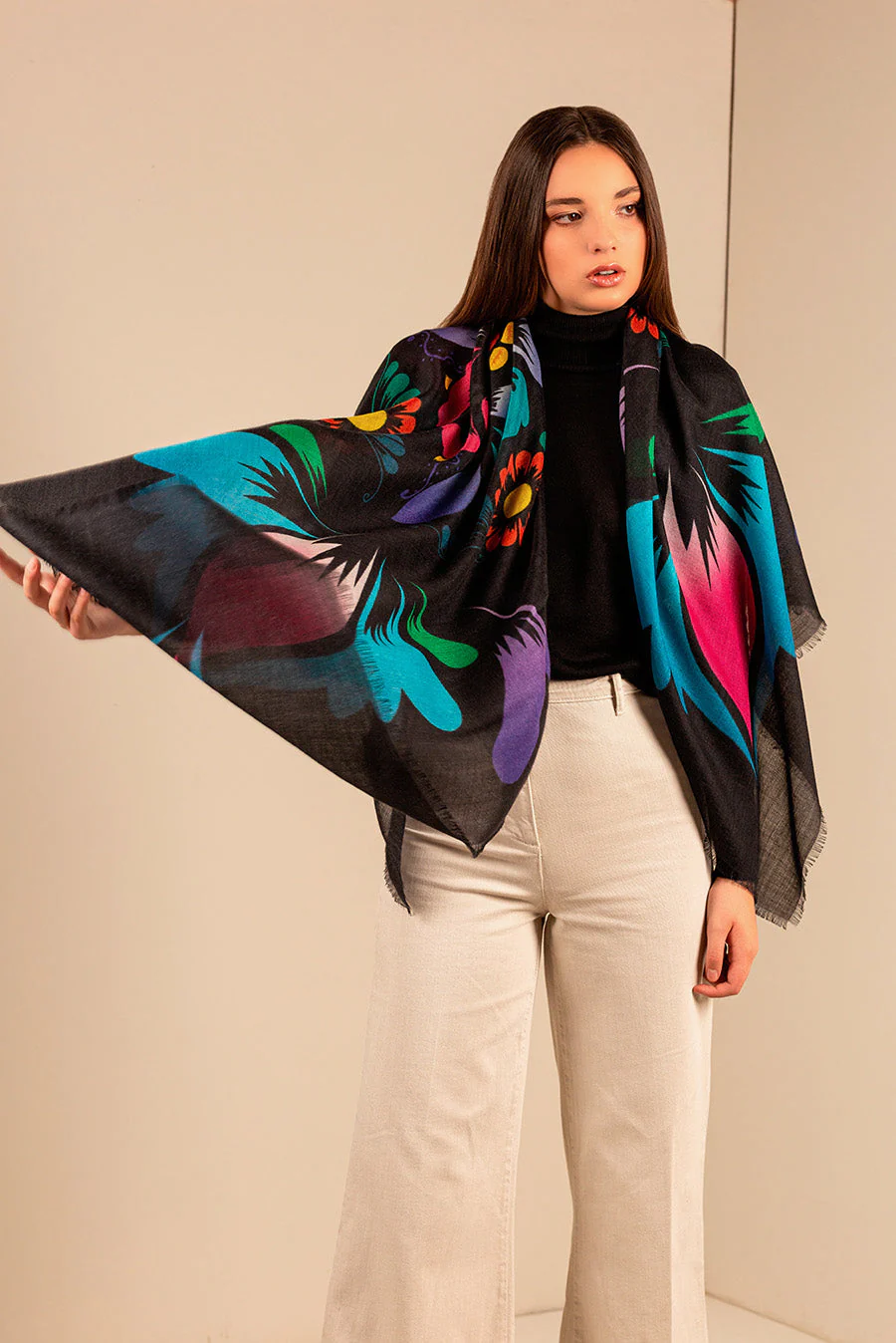 Uralia Shawl Baby Alpaca Color Multicolor - Image 2