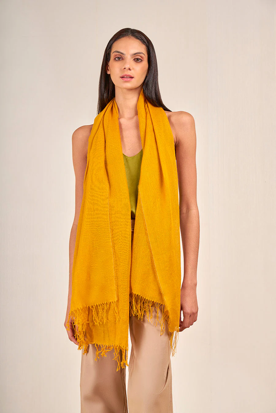 Vercorin Shawl Baby Alpaca Color Amarillo