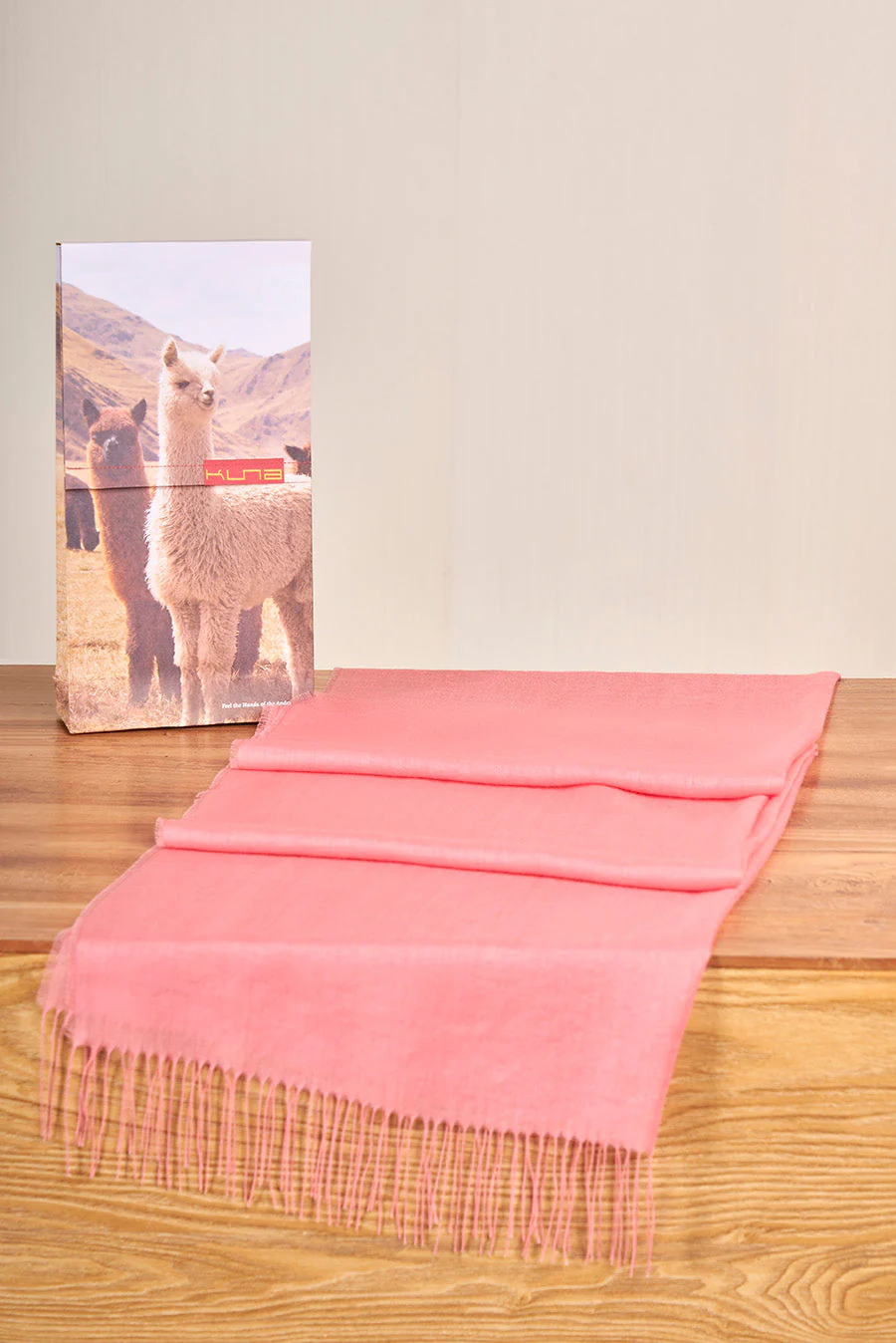 Vercorin Shawl Baby Alpaca Color Rosa - Image 2