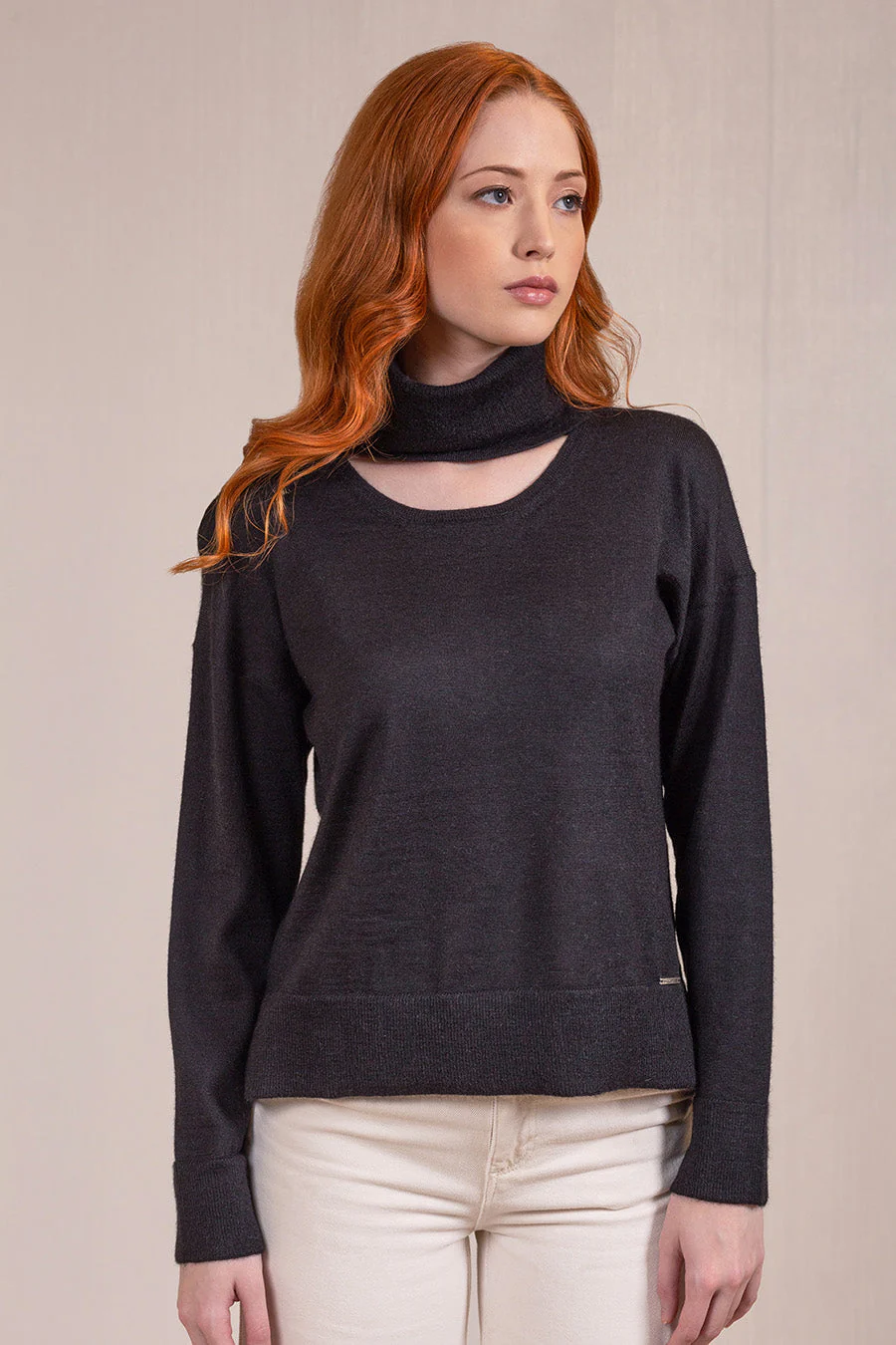 Velvet Sweater Baby Alpaca Color Black