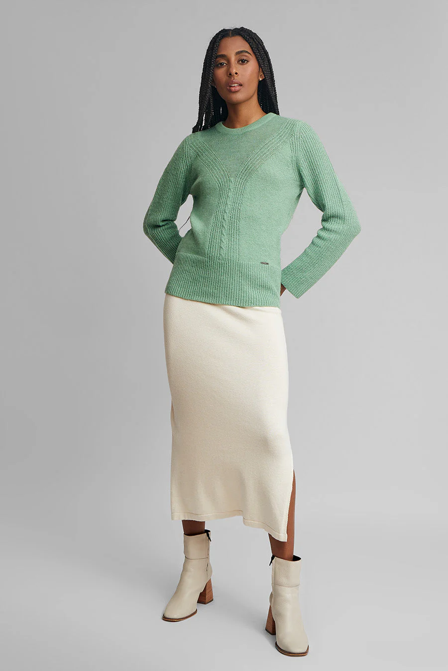Wayra Sweater Baby Alpaca Color Basil - Image 4