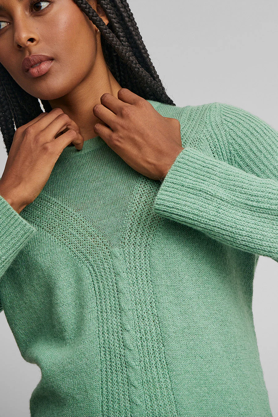 Wayra Sweater Baby Alpaca Color Basil - Image 5