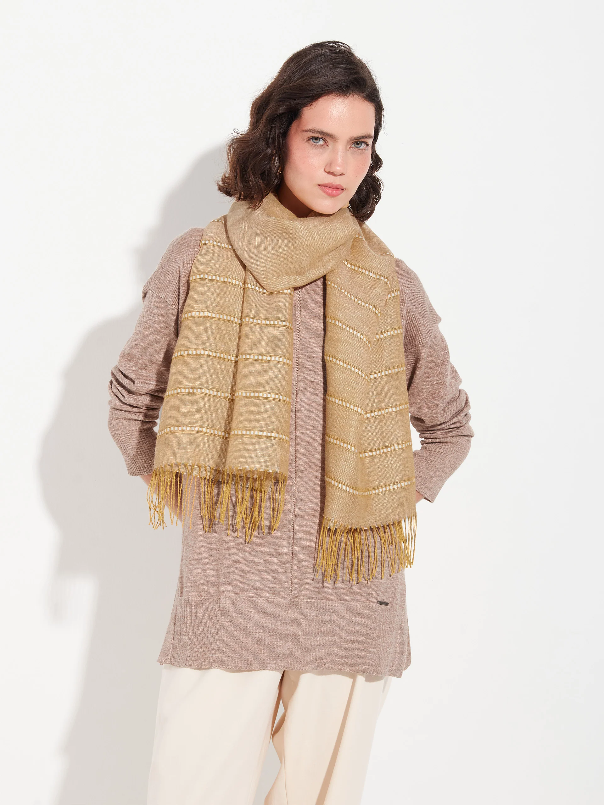 Zabila Shawl Linen Color Yellow - Image 3