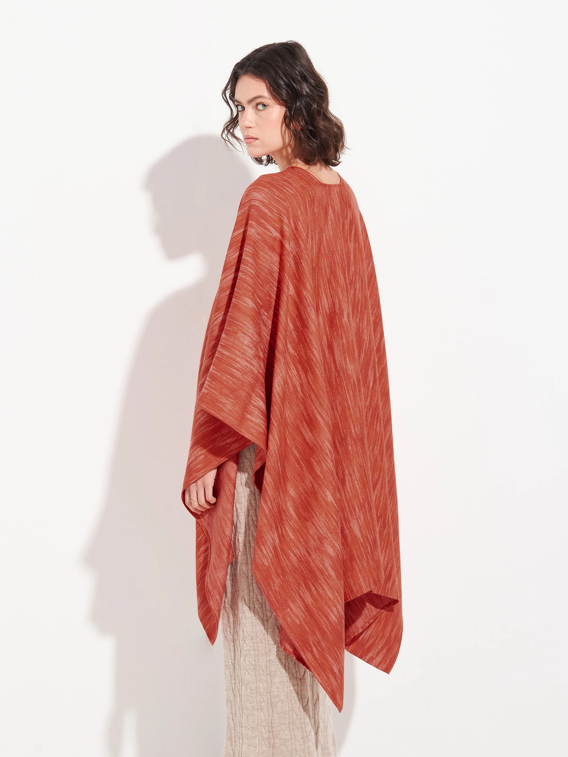 Zareli Cape Baby Alpaca Color Orange - Image 3