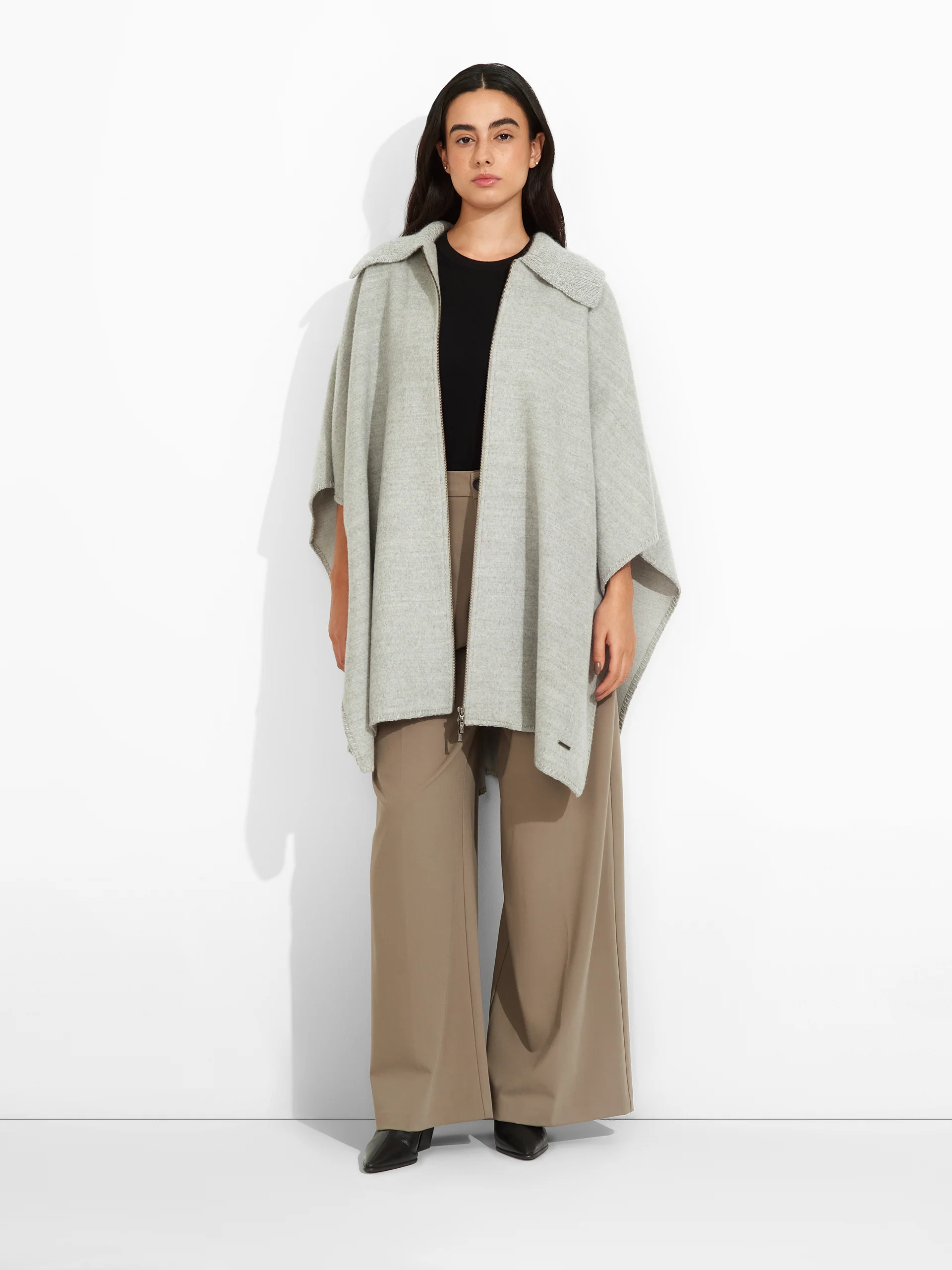 Zendaya  Baby Alpaca Color Brown - Image 4